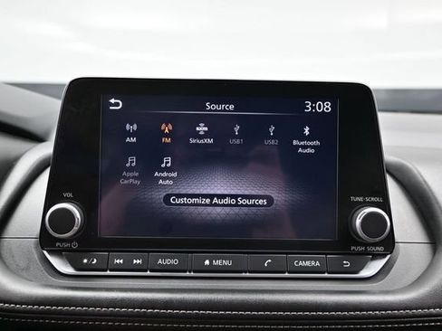 Used 2025 Nissan Rogue SV AWD/4WD image 34