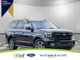 Certified 2025 Ford Expedition Active AWD/4WD video 1