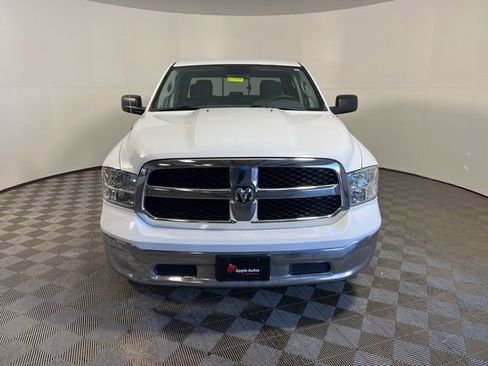 Used 2019 RAM 1500 Classic SLT image 2