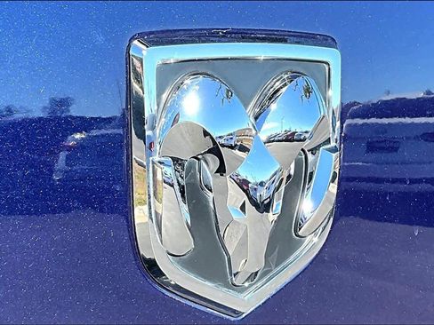 Used 2017 RAM 1500 Express image 30