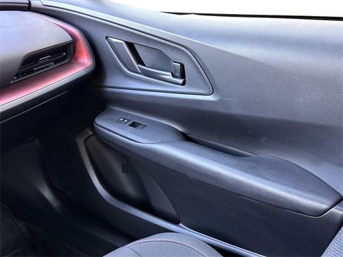 Used 2025 Toyota Prius SE image 26