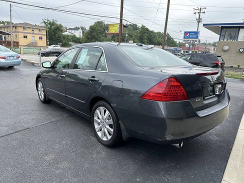 Used 2007 Honda Accord EX image 4