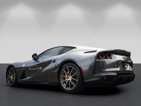 Certified 2019 Ferrari 812 Superfast RWD image 5