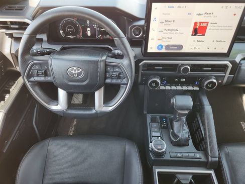 Certified 2026 Toyota 4Runner Limited AWD/4WD image 28