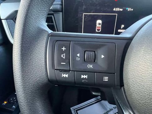 Used 2025 Nissan Kicks SV w/ Illumination Package AWD/4WD image 22