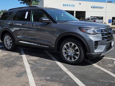 New 2025 Ford Explorer Active w/ Active Comfort Package image 10