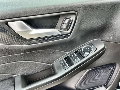 Used 2024 Ford Escape ST-Line FWD image 16