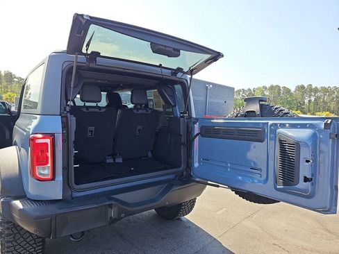 Used 2023 Ford Bronco Black Diamond w/ Sasquatch Package AWD/4WD image 17
