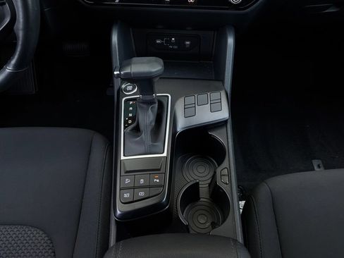 Used 2026 Kia Sportage LX FWD image 14