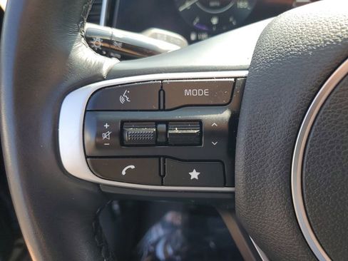 Used 2024 Kia Sportage SX FWD image 12