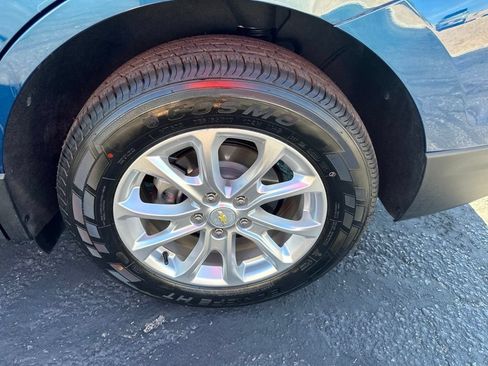 Used 2020 Chevrolet Equinox LT FWD image 10