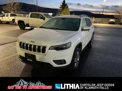 Used 2019 Jeep Cherokee Latitude Plus w/ Cold Weather Group
