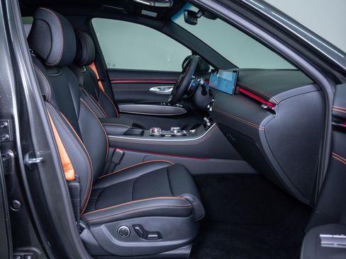 New 2026 Genesis GV70 3.5T Sport Advanced image 10