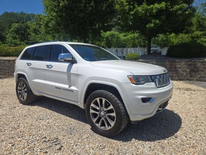Used 2017 Jeep Grand Cherokee Overland