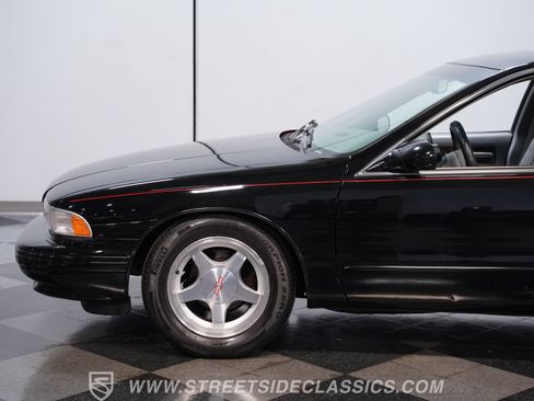 Used 1995 Chevrolet Impala SS RWD image 20