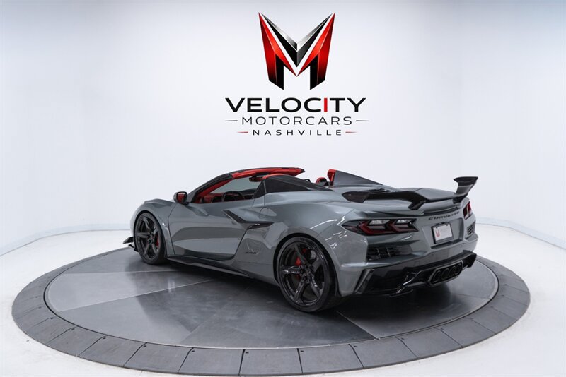 Used 2023 Chevrolet Corvette Z06 w/ Z07 Performance Package RWD image 16