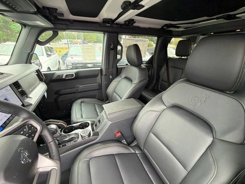 New 2026 Ford Bronco Badlands AWD/4WD image 8