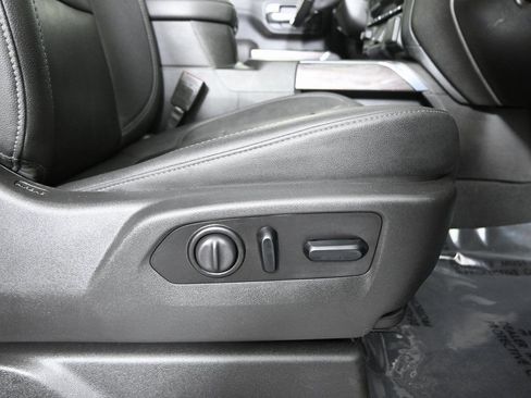 Used 2021 Chevrolet Silverado 2500 LTZ w/ LTZ Plus Package AWD/4WD image 15