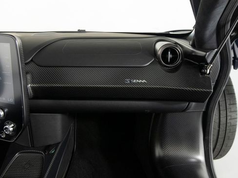 Used 2019 McLaren Senna RWD image 49