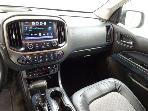 Used 2016 Chevrolet Colorado Z71 image 28