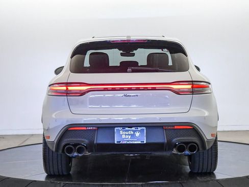 Used 2024 Porsche Macan AWD/4WD image 3