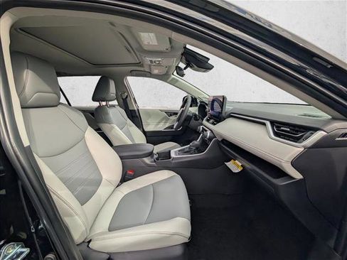 New 2025 Toyota RAV4 XLE Premium image 6
