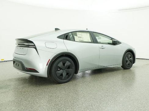 New 2026 Toyota Prius Plug-In Hybrid FWD image 49