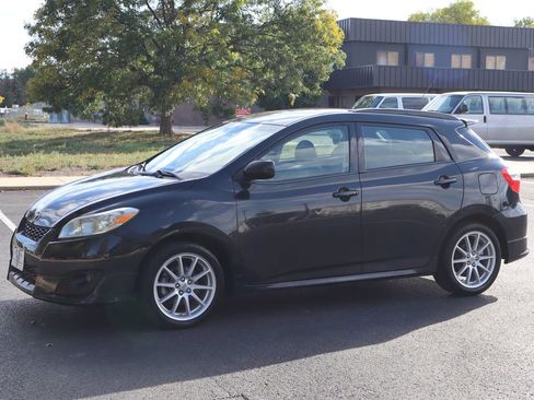 Used 2010 Toyota Matrix image 10