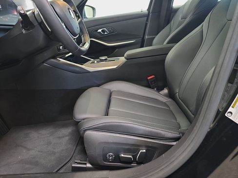 Used 2025 BMW 330i Sedan w/ Convenience Package image 26