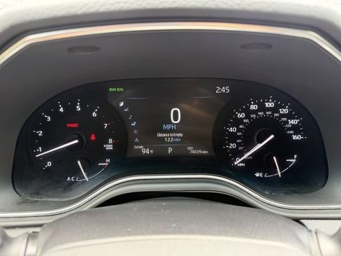 Used 2022 Toyota Avalon XLE FWD image 16