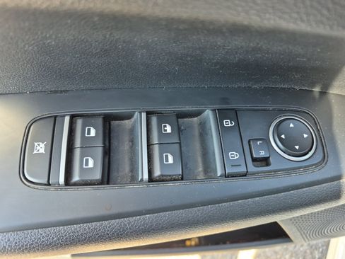 Used 2019 Kia Forte LXS FWD image 15