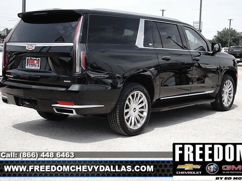 Certified 2023 Cadillac Escalade ESV Premium Luxury image 15