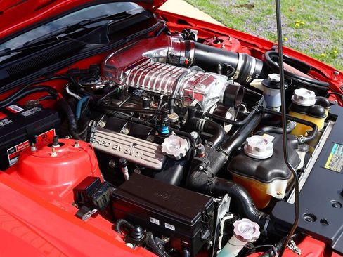 Used 2009 Ford Mustang Shelby GT500 RWD image 9