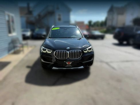 Used 2021 BMW X1 xDrive28i w/ Premium Package AWD/4WD image 8