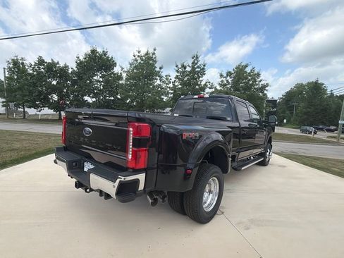 New 2026 Ford F350 XLT w/ XLT Premium Package AWD/4WD image 26