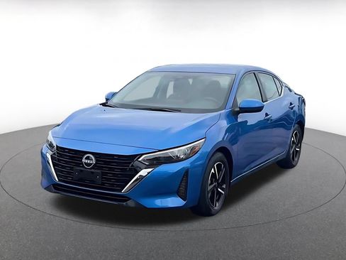 Used 2025 Nissan Sentra SV FWD image 5