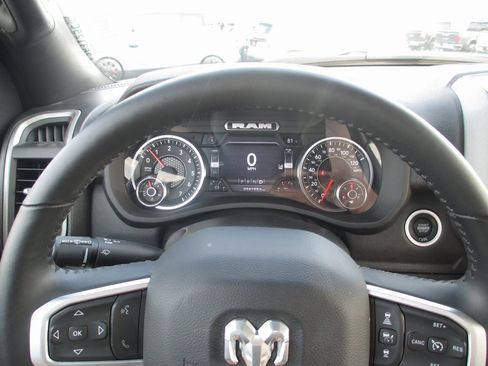 Used 2024 RAM 3500 Tradesman w/ Safety Group image 25