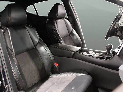 Used 2021 Nissan Maxima SR w/ Sport Mat Group FWD image 21