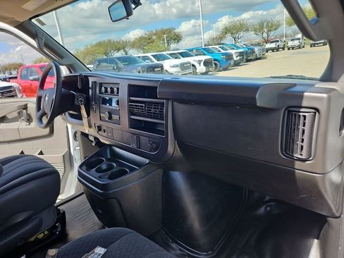 Used 2024 Chevrolet Express 2500 w/ Driver Convenience Package image 19