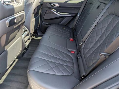 Certified 2024 BMW X5 xDrive40i w/ M Sport Package AWD/4WD image 21