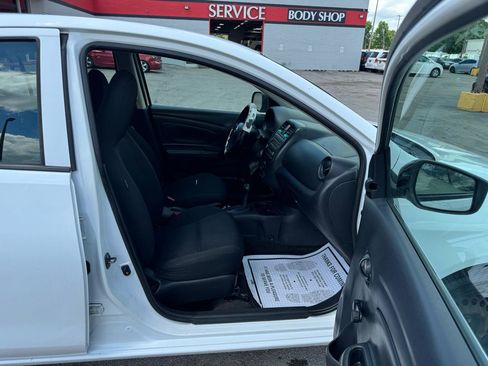 Used 2015 Nissan Versa S Plus FWD image 9