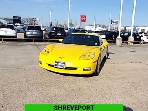Used 2012 Chevrolet Corvette Coupe image 3