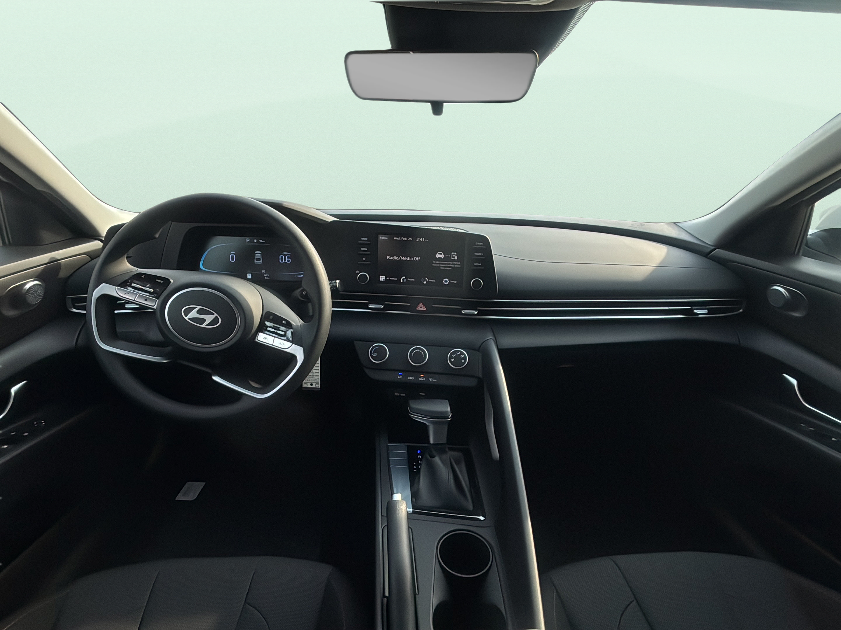 Certified 2026 Hyundai Elantra SE FWD image 9