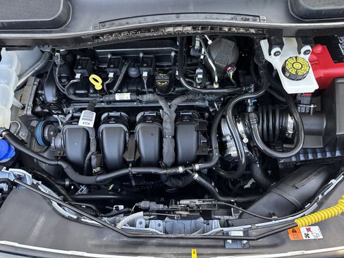 Used 2023 Ford Transit Connect XL image 19