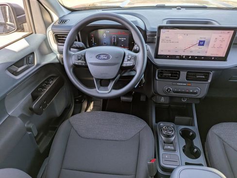 New 2025 Ford Maverick XL image 15