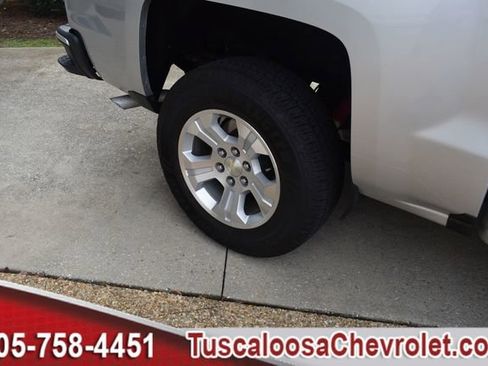 Used 2018 Chevrolet Silverado 1500 LT w/ All Star Edition image 13