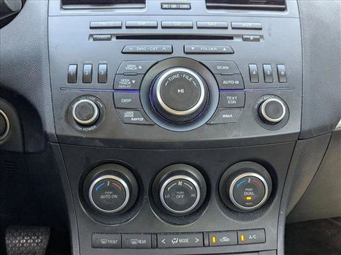 Used 2013 MAZDA MAZDA3 i Touring image 13