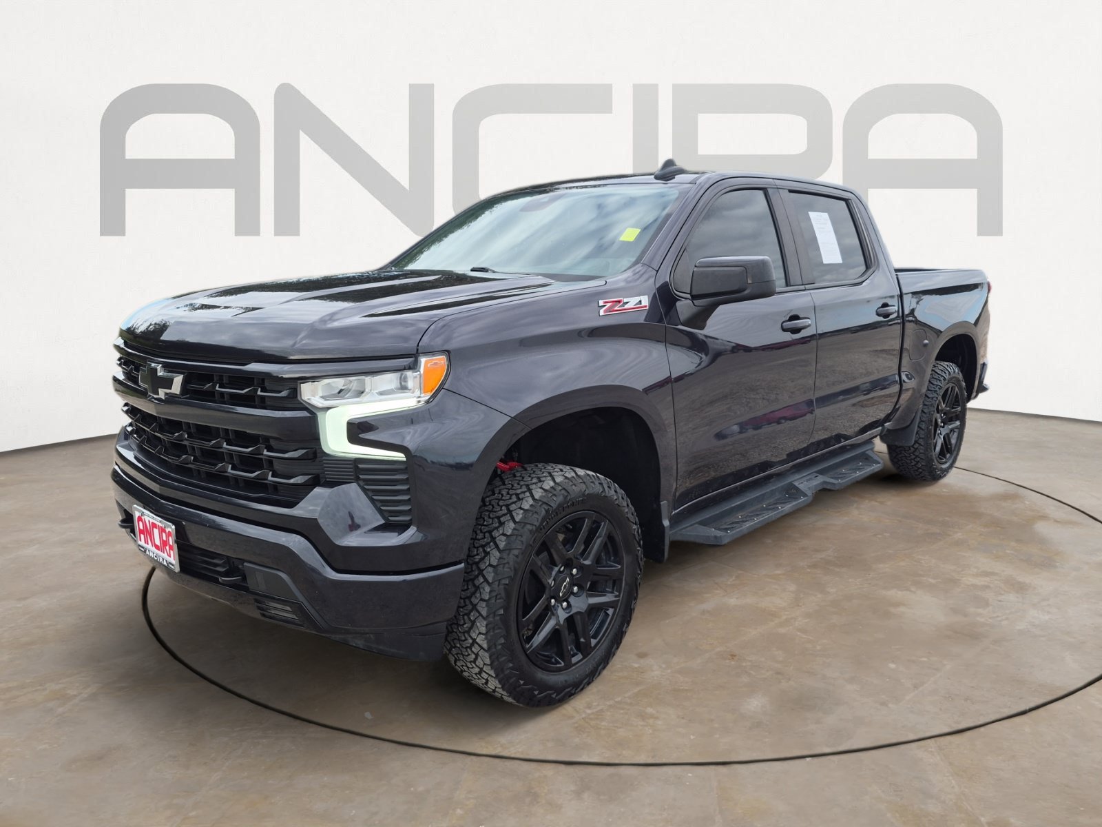 Used 2023 Chevrolet Silverado 1500 RST w/ Z71 Off-Road Package AWD/4WD image 6