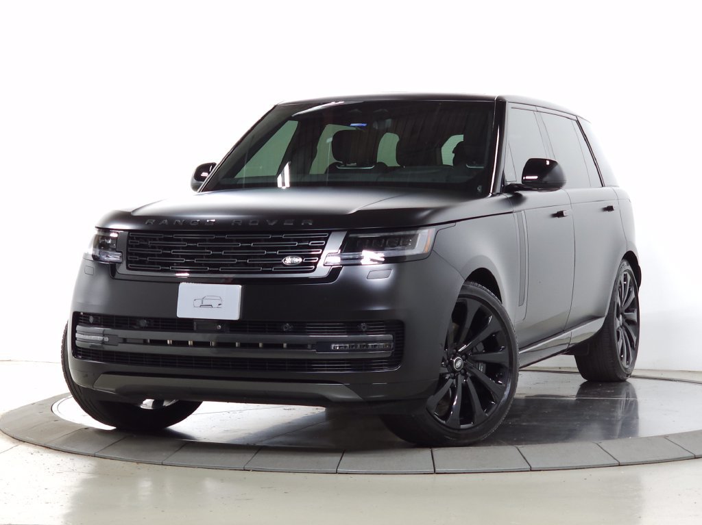 Used 2025 Land Rover Range Rover Long Wheelbase SE AWD/4WD image 1