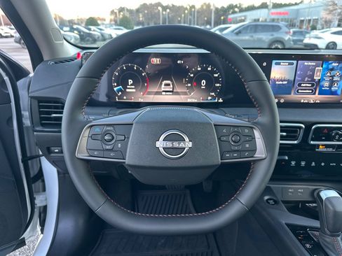 New 2026 Nissan Sentra SR w/ SR Premium Package image 23